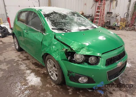 2014 Chevrolet Sonic Lt Auto из США, поврежденный, VIN 1G1JC6SH4E4212409